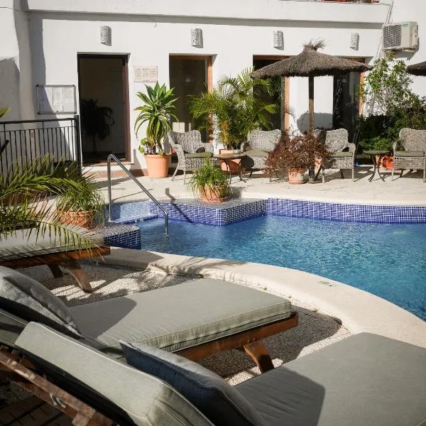 Las Palmeras del Califa, hotel v destinaci Vejer de la Frontera