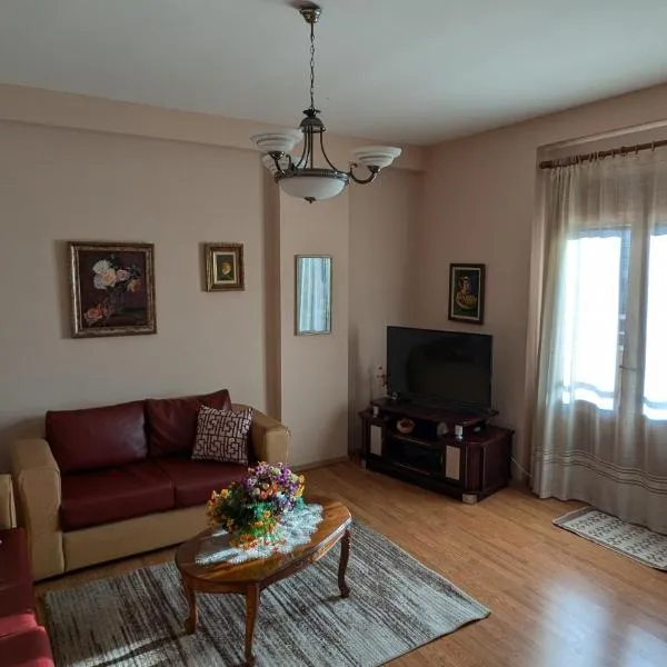 visitShkoder - Noel's Home, hotel in Shkodër