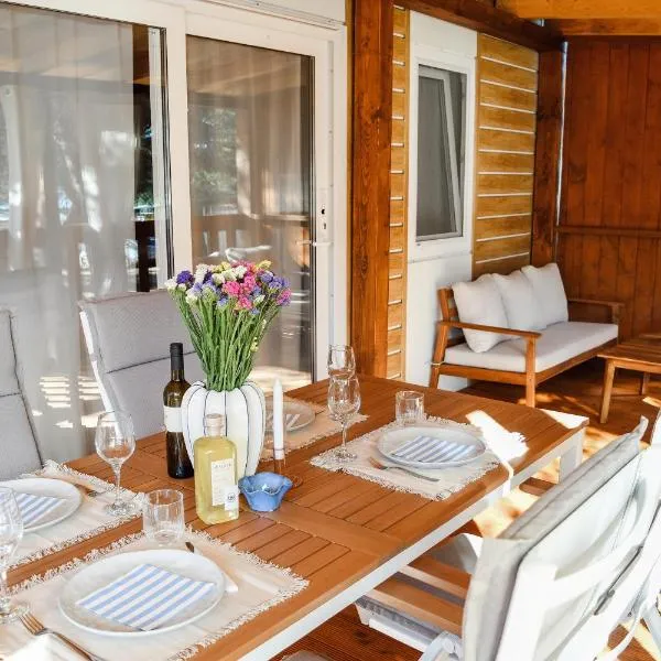 Dream Escape Mobile Home, khách sạn ở Vodice