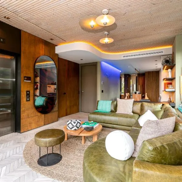 Primavera Luxury Apartments Medellin, hotel in Medellín