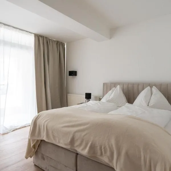 FarawayHomes Studio Fohnsdorf #A2，位于丰斯多夫的酒店