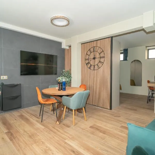 Helena Muza Apartamentos, hotel v destinaci Santander