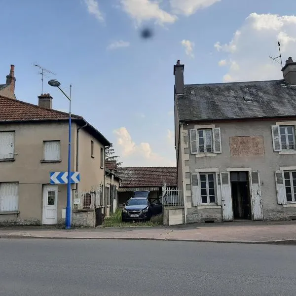 Le Cirque 03, hotel v destinácii Dompierre-sur-Besbre
