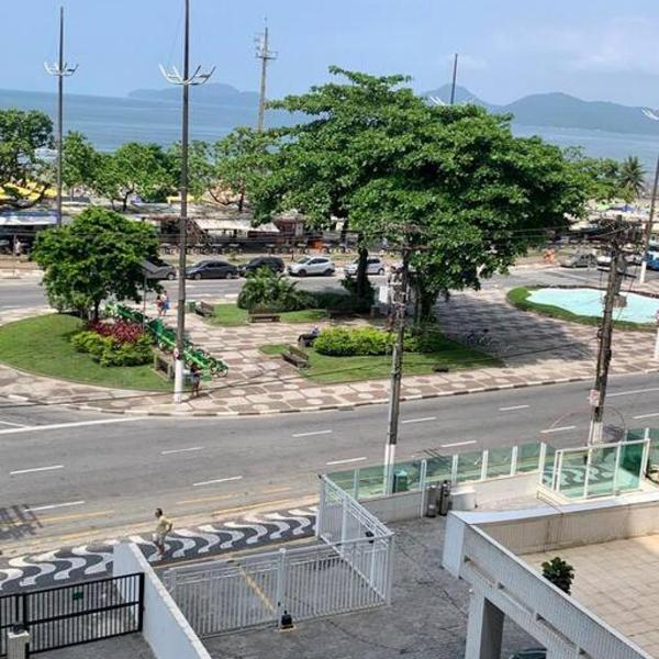 Recém Reformado com dois dormitório com ar condicionado