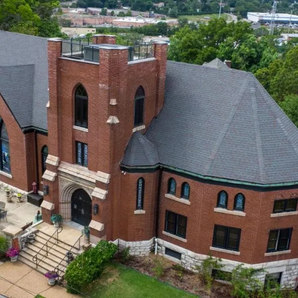 Gothic Heights Inn, hotel in Clifton Heights