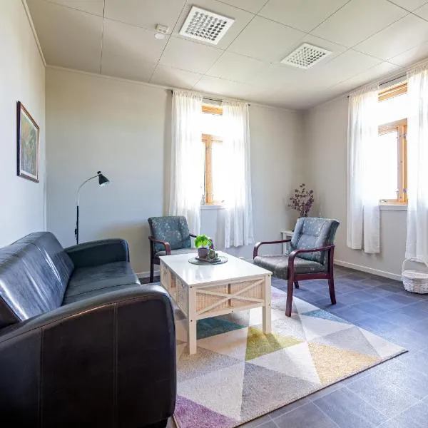 Top apartment in Stamsund, hotelli kohteessa Stamsund