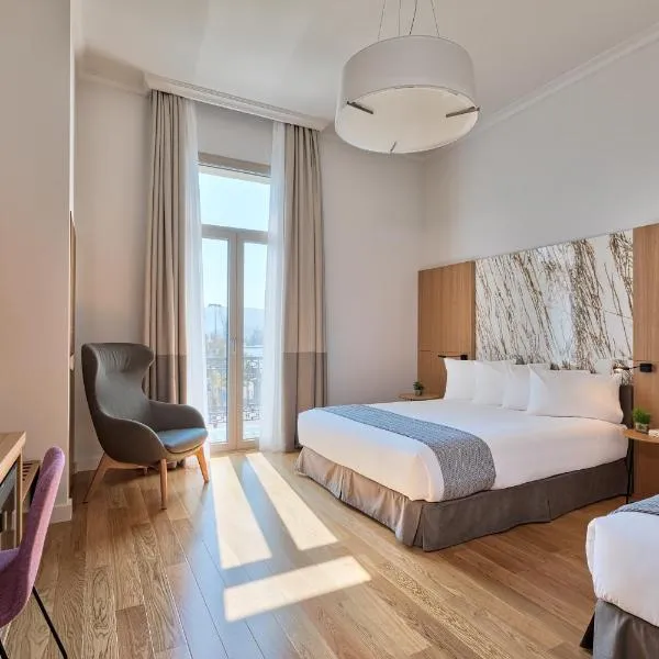 Aegli Hotel Volos, hotel v destinácii Volos