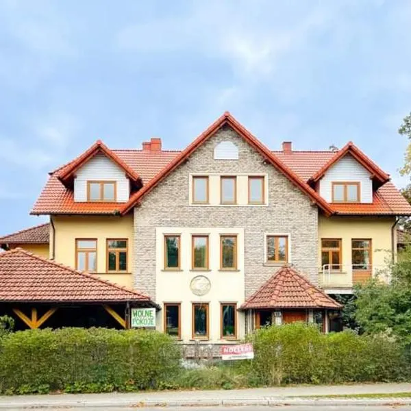 Pokoje Łabędź, hotel v destinaci Dziwnów