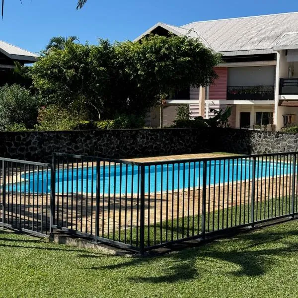 Appartement F2 résidence calme avec piscine SAINT-ANDRE, hotel v destinaci Saint-André