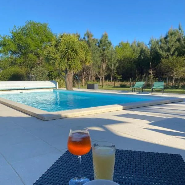 Villa Caplanne – hotel w mieście Sanguinet