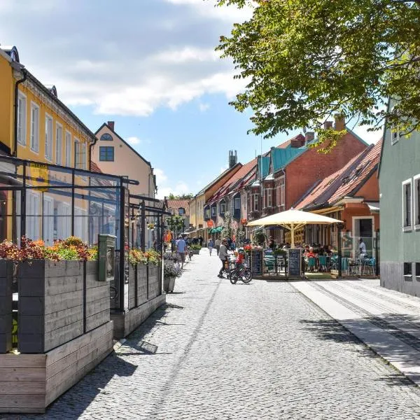 Beautiful Apartment In Simrishamn, hotel in Simrishamn
