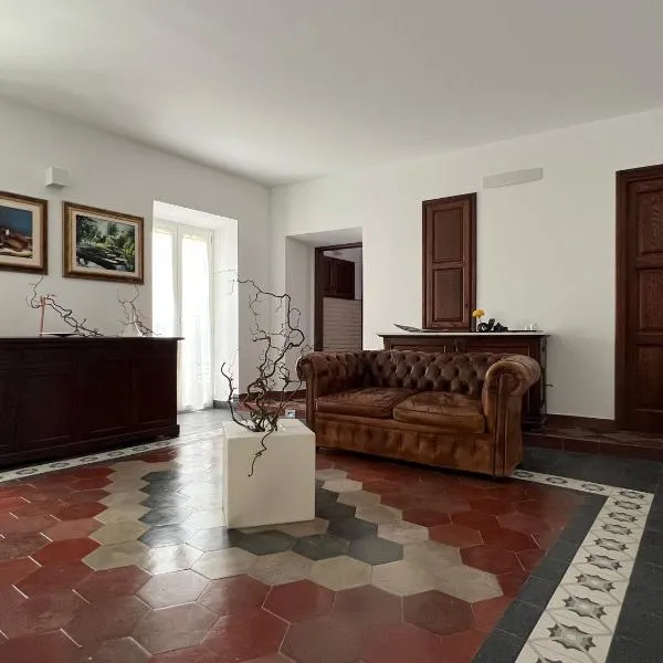 Residenza Il carbonaro Alloggio Turistico, khách sạn ở Frosinone