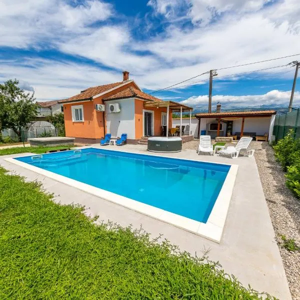 Villa Orange House, hotel v destinaci Mostar