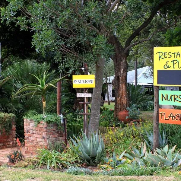 The Seed Pod Guesthouse, hotel v destinaci Modimolle