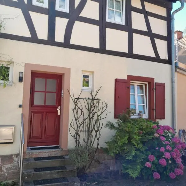 Ferienwohnung Piccolino, hotel em Jockgrim