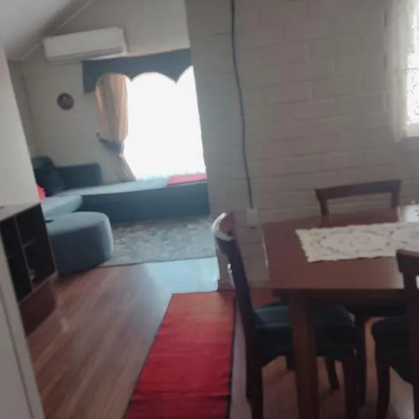 Alojamiento Los Fundadores, hotel in Valdivia