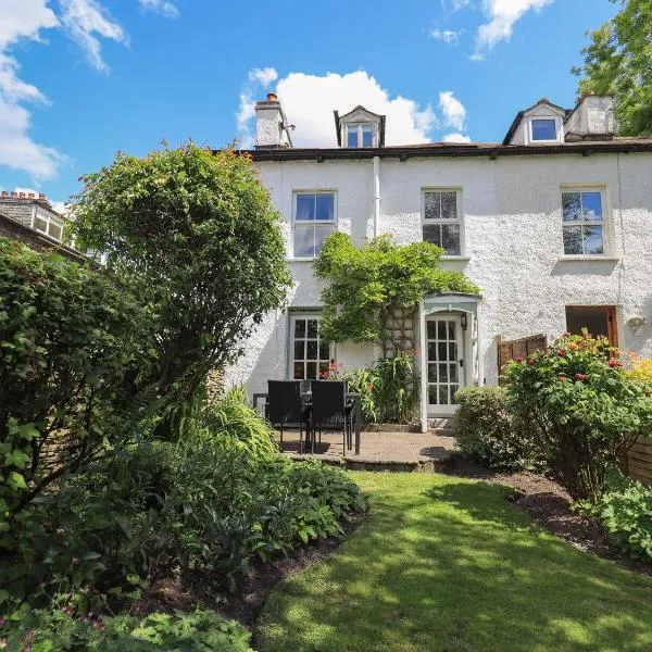 Brook Cottage, hotelli kohteessa Windermere