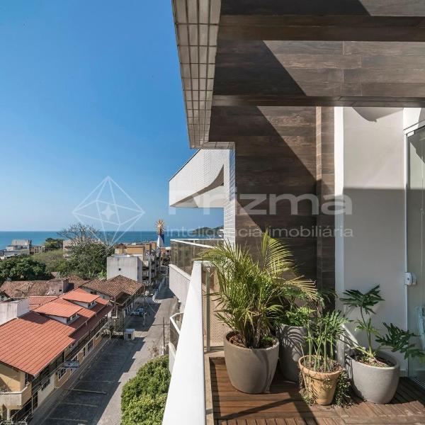 Mario Guilherme - 402 - Excelente Cobertura Duplex - Centro- Bombinhas - À poucos metros da praia