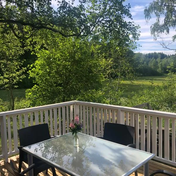 Lillstugan Elofstorp, hotel v destinaci Kristinehamn