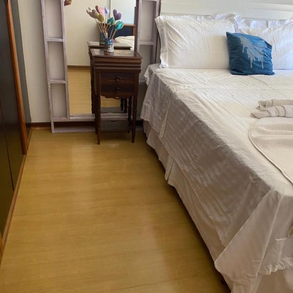 Confortável Suite com varanda na praia Barra da Tijuca - Foto 2