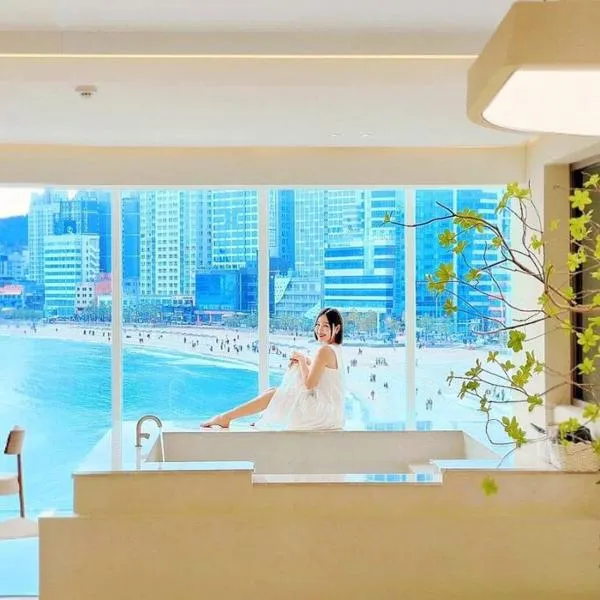 The First Gwangan, hotel v destinaci Pusan