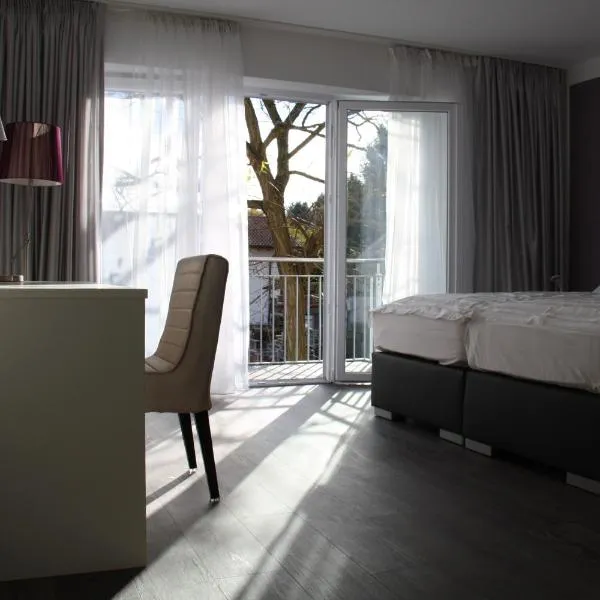 Victoria Living, hotel in Herxheim