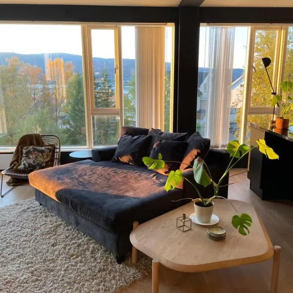Modern apartment close to everything!, hotel em Tromsø