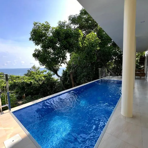 Antique Amor Bungalows & Villas, hotel v destinaci Pandan