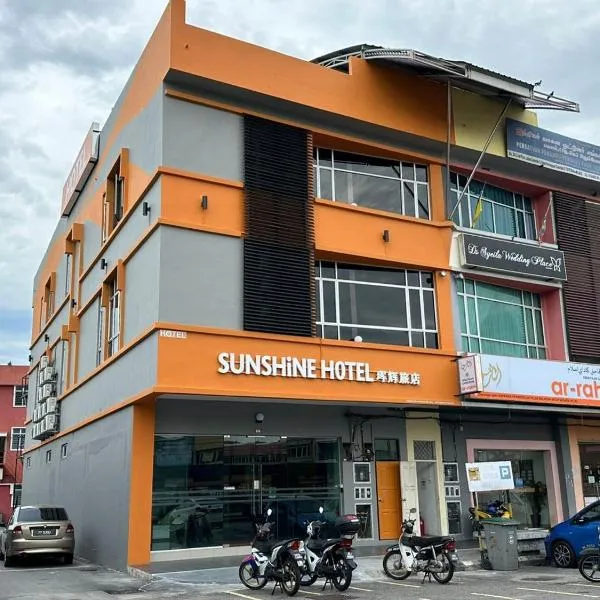 Sunshine Hotel, hotel in Bahau