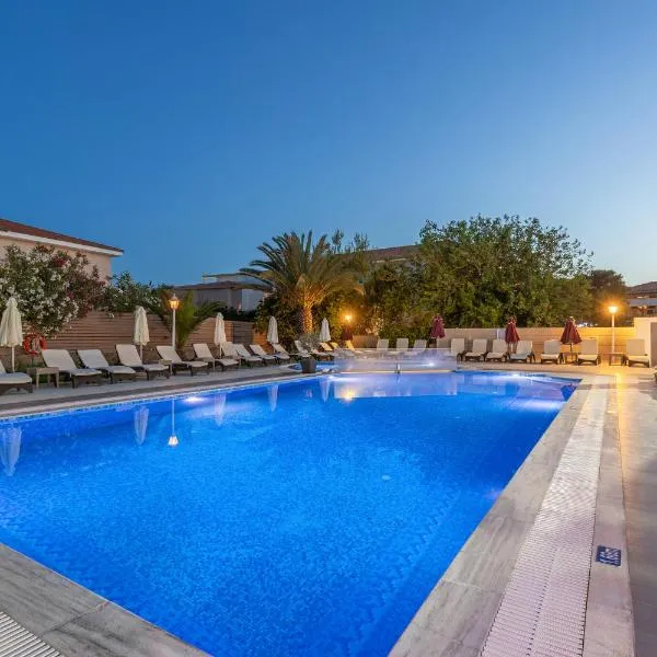 Esperia Hotel, hotel v Laganase