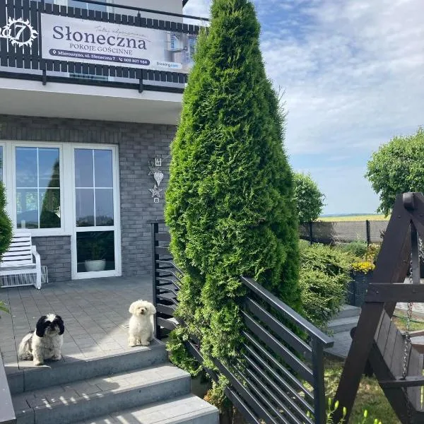 Słoneczna, hotel v destinaci Mieroszyno
