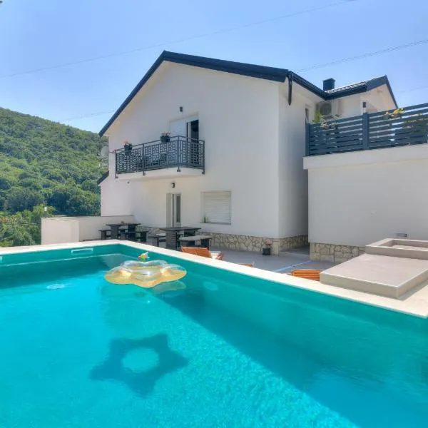 Apartmani Maka, hotel u gradu Senj