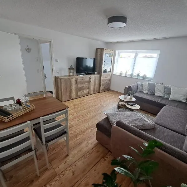 Wunderschönes 2 Zimmer Apartment inkl. Parkplatz, hotel in Asbach