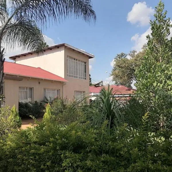 BelaBela Guesthouse, hotel in Bela-Bela