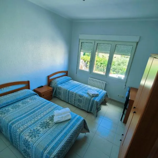 Hostal Monteclaro, hotel v destinaci Ponferrada