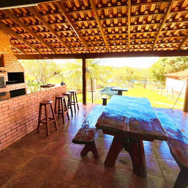 Rancho Sossego - Casa a 100m do Lago Corumbá IV