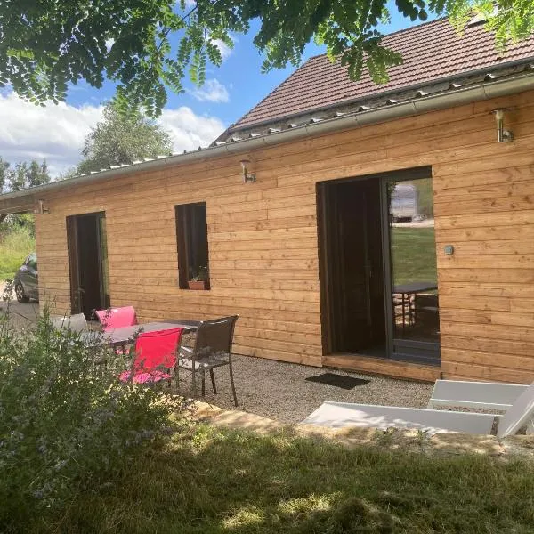 Lodge détente et spa, hotel v destinaci Le Puley