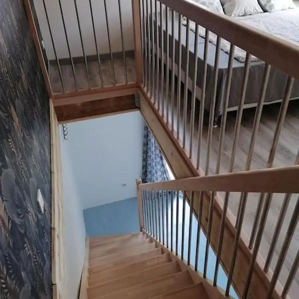 Duplex neuf avec extérieur, hotel v destinaci Montbrison