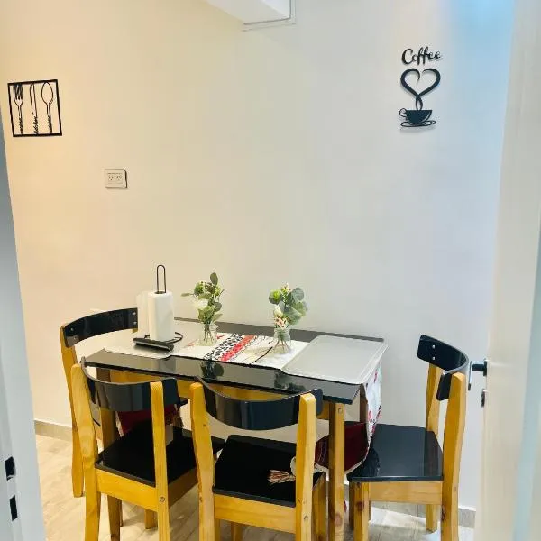 Hermoso y Calido departamento en Vicente Lopez, khách sạn ở Vicente López