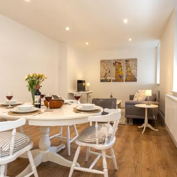 Volunteer Lodge, Leiston - Aldeburgh Coastal Cottages、レイストンのホテル