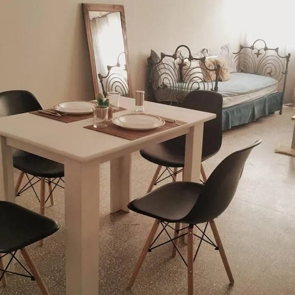 Dpto Vintage Inés, hotel in Guaymallen