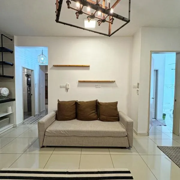 The Borneo Suite - Group of 5 - 8 pax, hotel in Kota Kinabalu