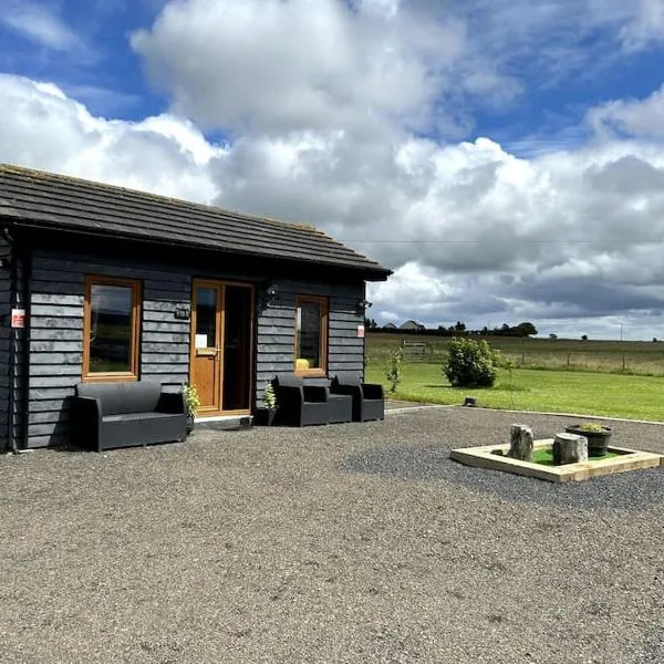 The Potter's Rest, a cosy wee cabin in the Highlands, hotel in Watten