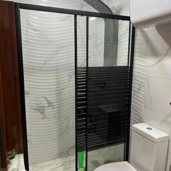 Appartement F3, hotel in Tangier