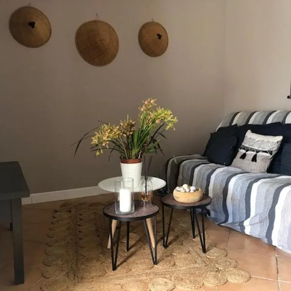 Le refuge, hotel in Lesparre-Médoc