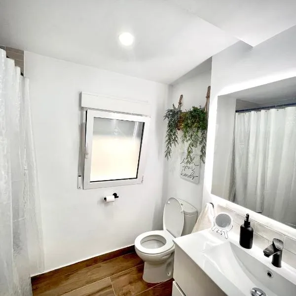 Apartamento espacioso en la Playa de Gandía, hotel v destinaci Los Mártires