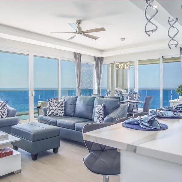 Encantame Towers -VERANO 2105-Luxury Beachfront Condo, hotel v destinaci Playa Encanto