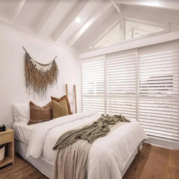 The SALTY PALMS Luxury Villas By the Sea, hotel in Kiama