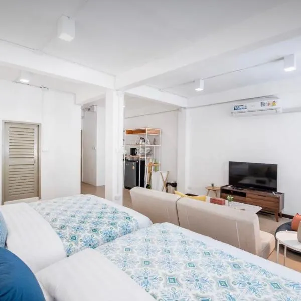 168 House 3B Near BTS iconsiam, hotel in Godown