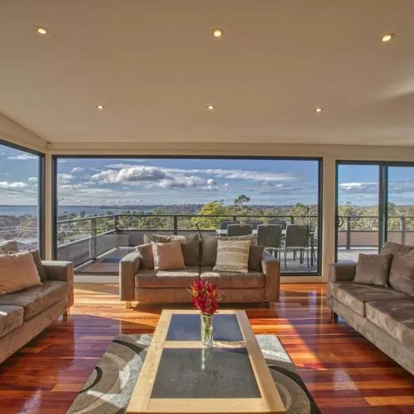 Georges Bay Luxury, hotel v destinaci St Helens